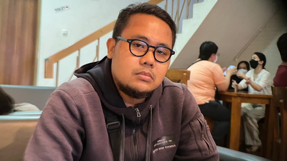 Encik Farhan Azmi